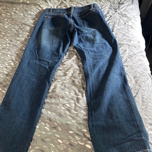 Ladies Jeans - Picture 3 of 3